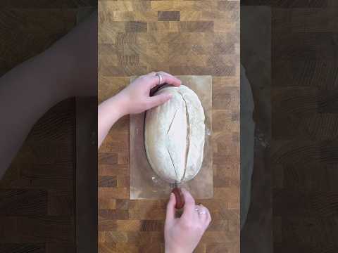 Preview image for the video How sourdough bread was born (60% wholemeal flour)